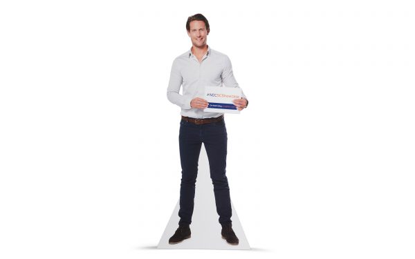 Utskåret helfigur i Stadur. Trykket, konstruert og formskjært hos Konsis.