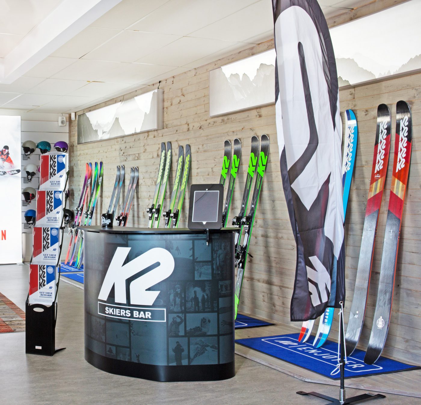 Messedisk, counter, podium case, messeutstyr, messemateriell, messe, stand, konsis