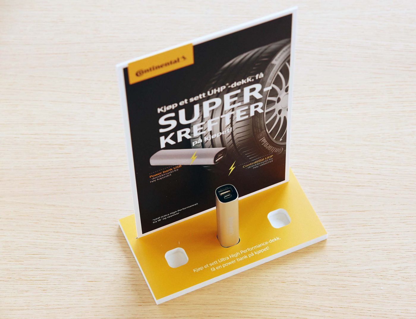 Et lite diskdisplay for power banker. Produsert for Continental dekk av Konsis.